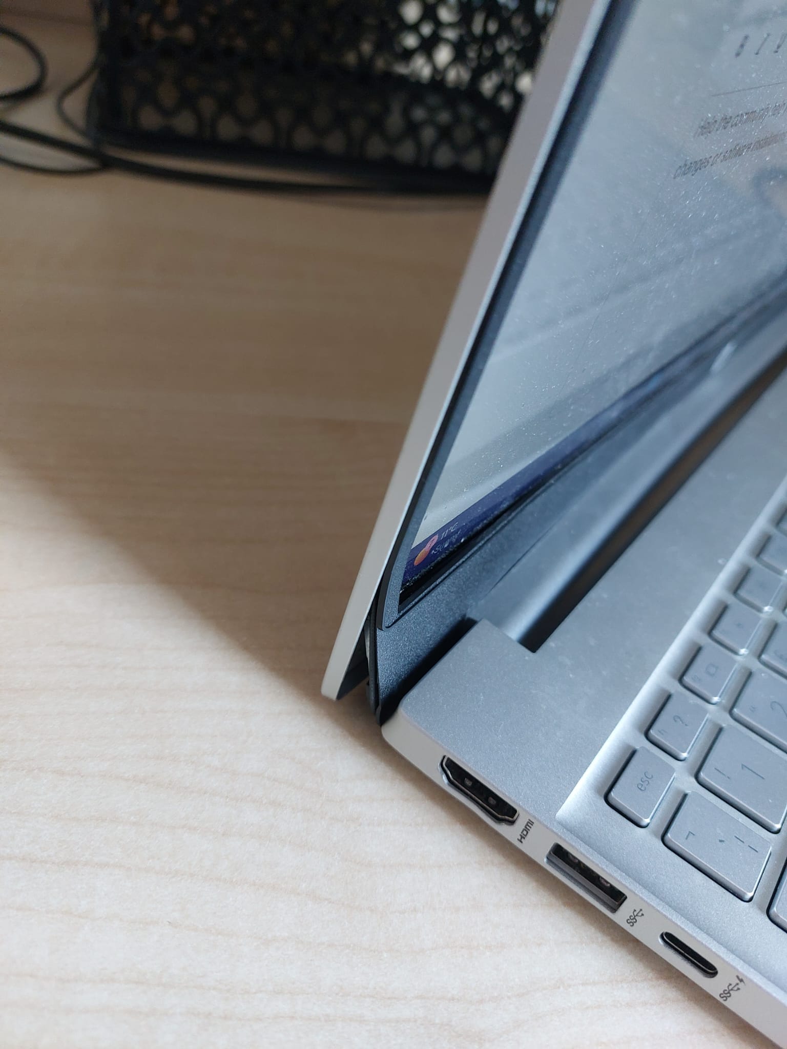 Laptop Peeling Apart - HP Support Community - 9345569