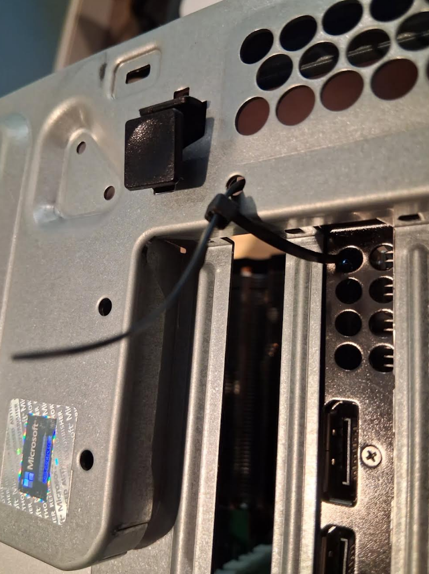 HP Z440 PCI-E Bracket Lock Replacement - HP Support Community - 9366053