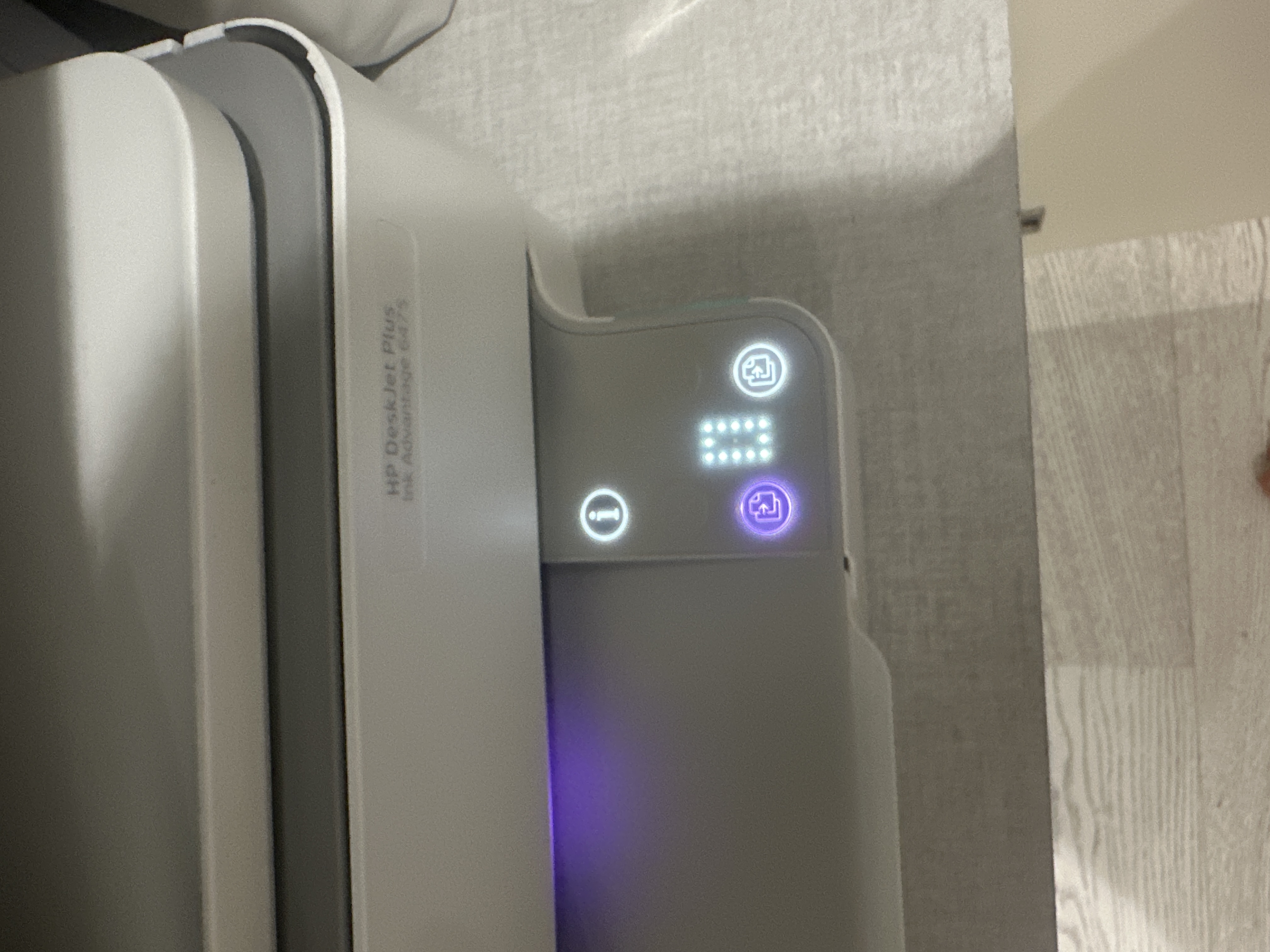 Al the lights are light and can’t print - HP Support Community - 9394366