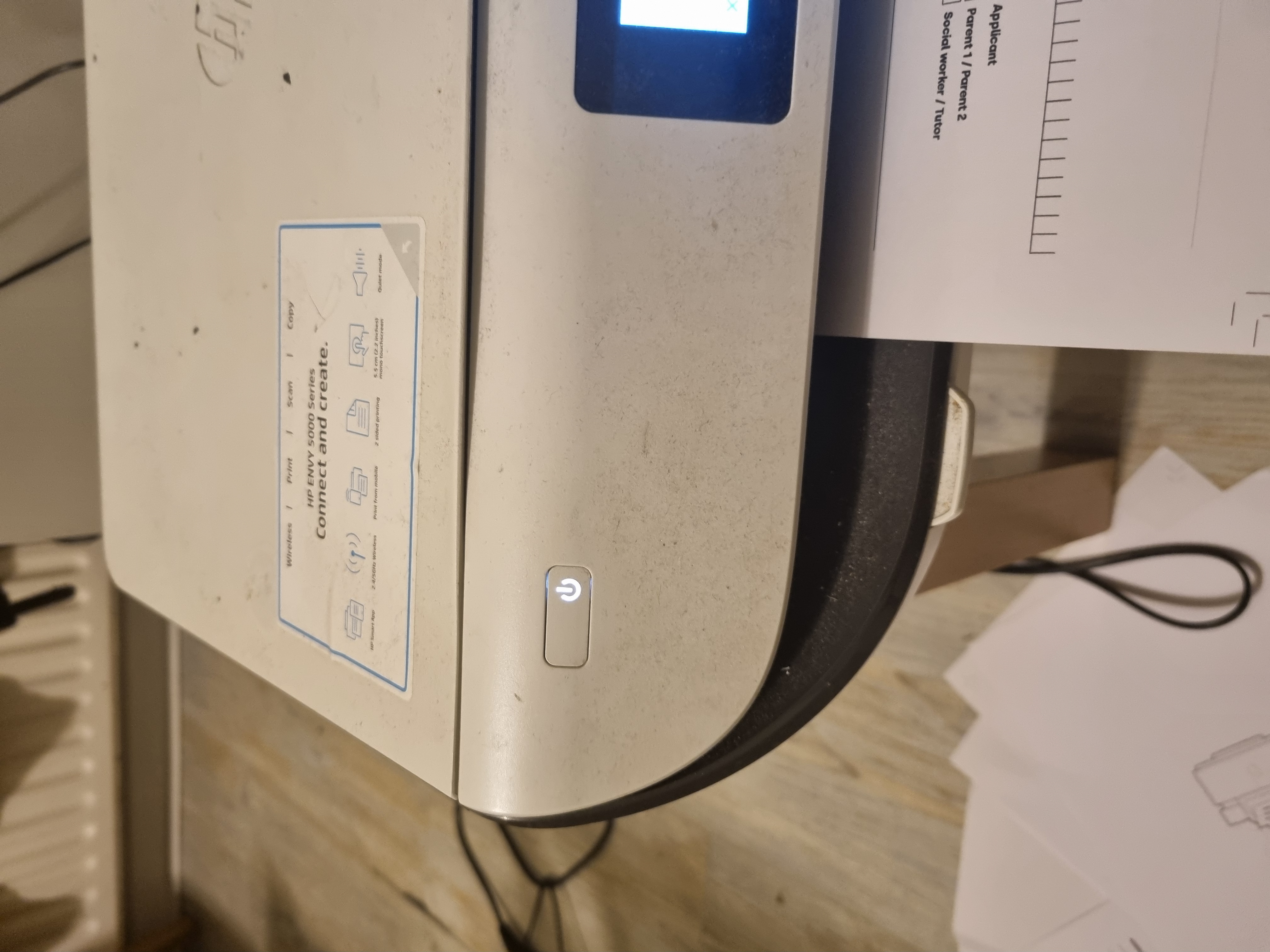 My Printer seems to be stuck when I am trying to print pages - HP ...