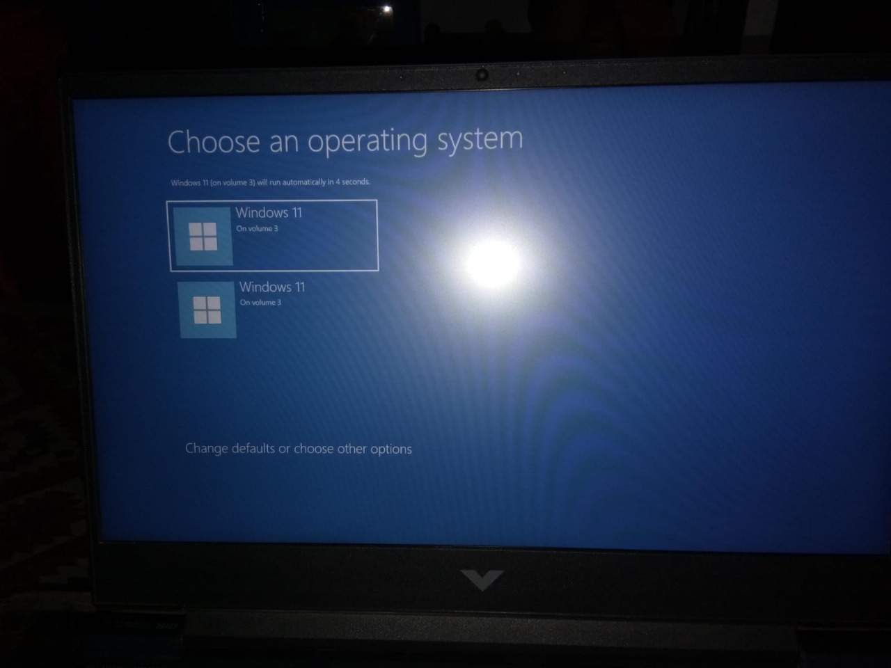 a blue scree appears when i start laptop - HP Support Community - 9432441