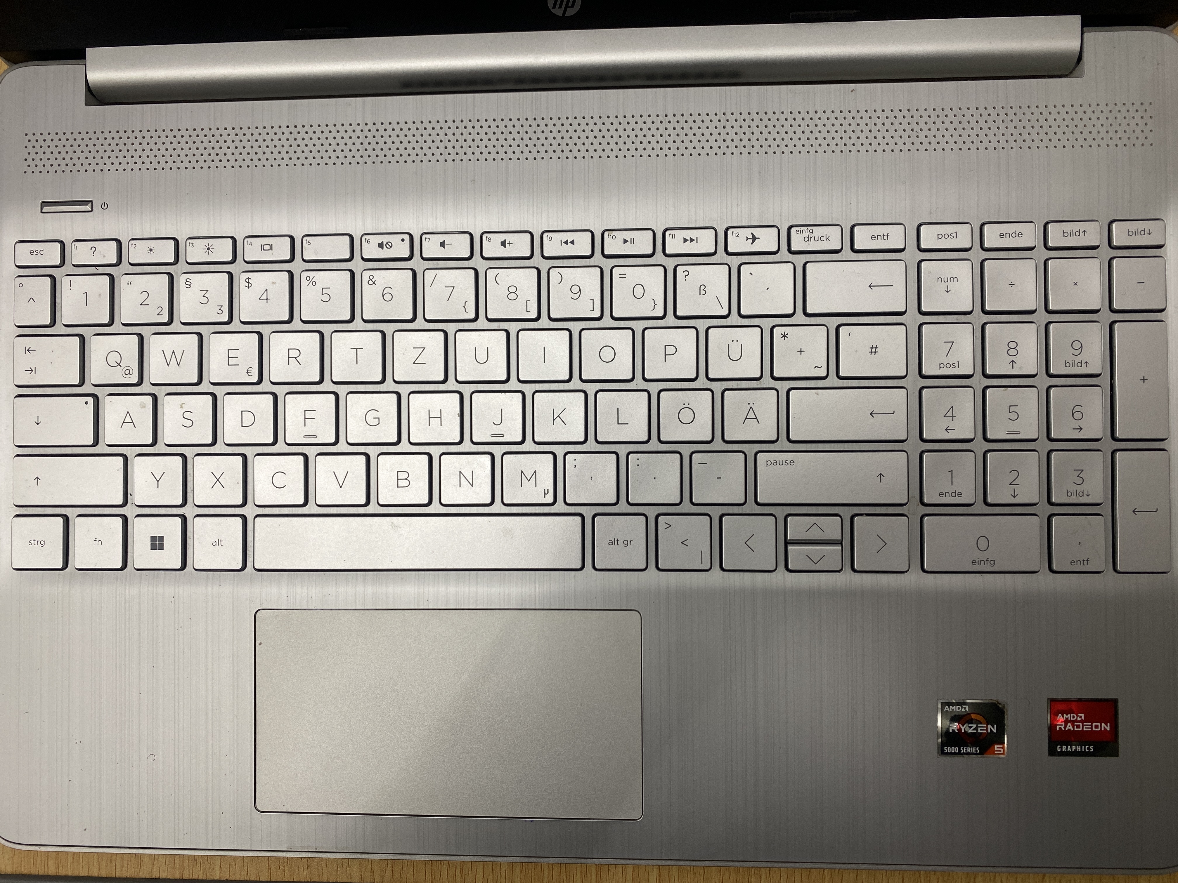 Keypad not in QWERTY, and symobols are wrongly placed - HP Support Community - 9451646