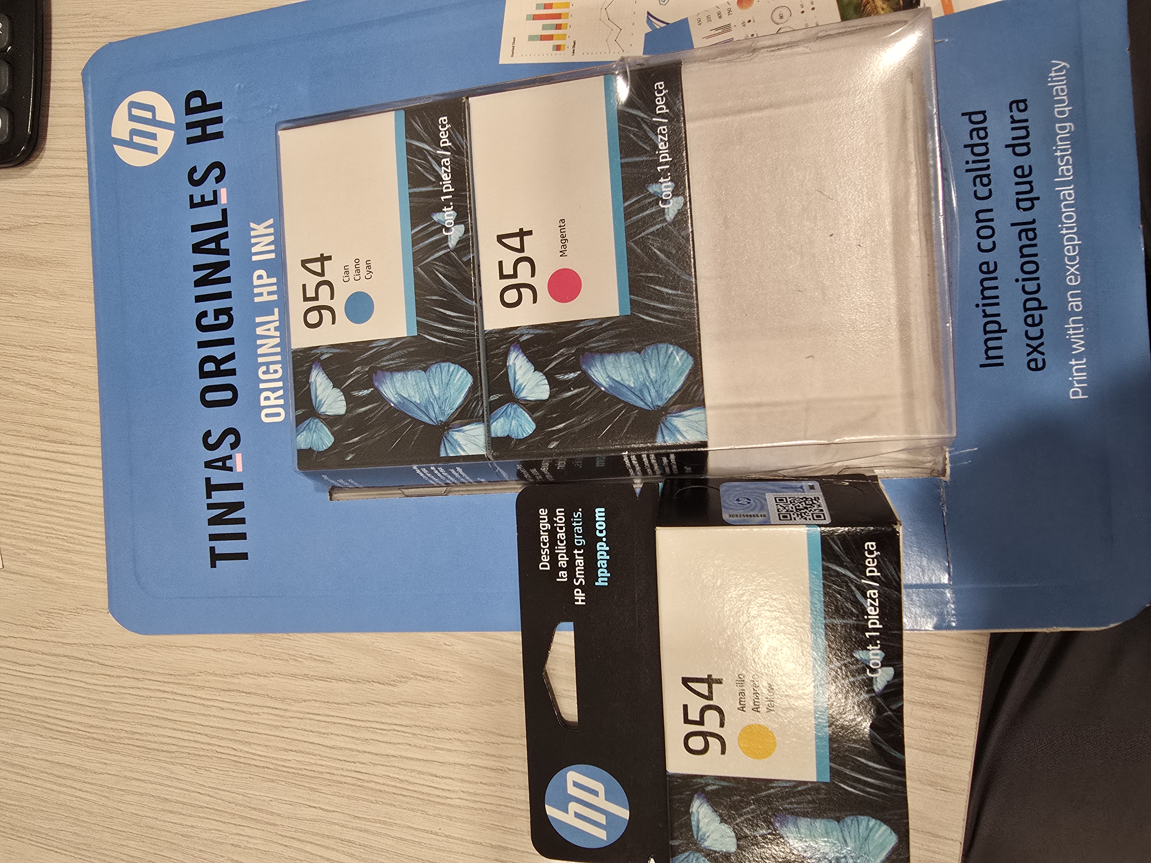 New genuine cartrigde low after 2 days - HP Support Community - 9463371