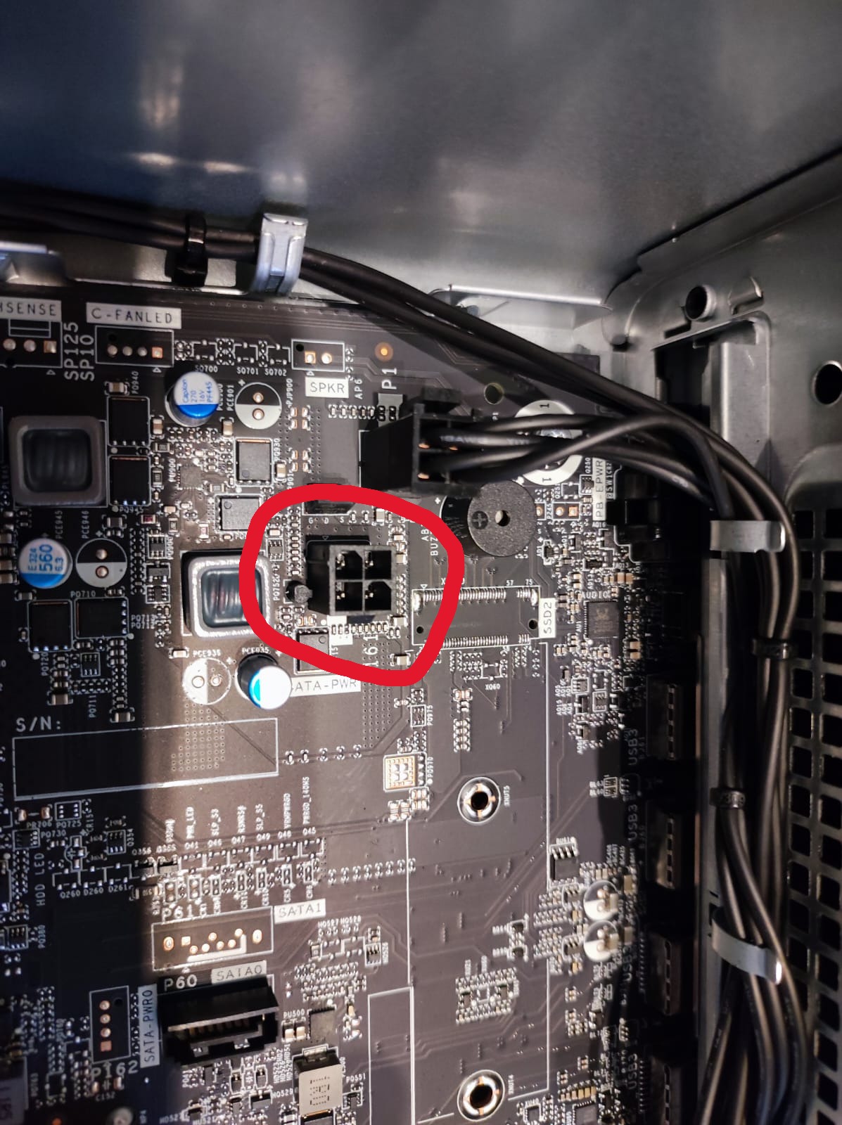 SATA power cable 4 pins for Grady2 motherboard (8D32) - HP Support ...