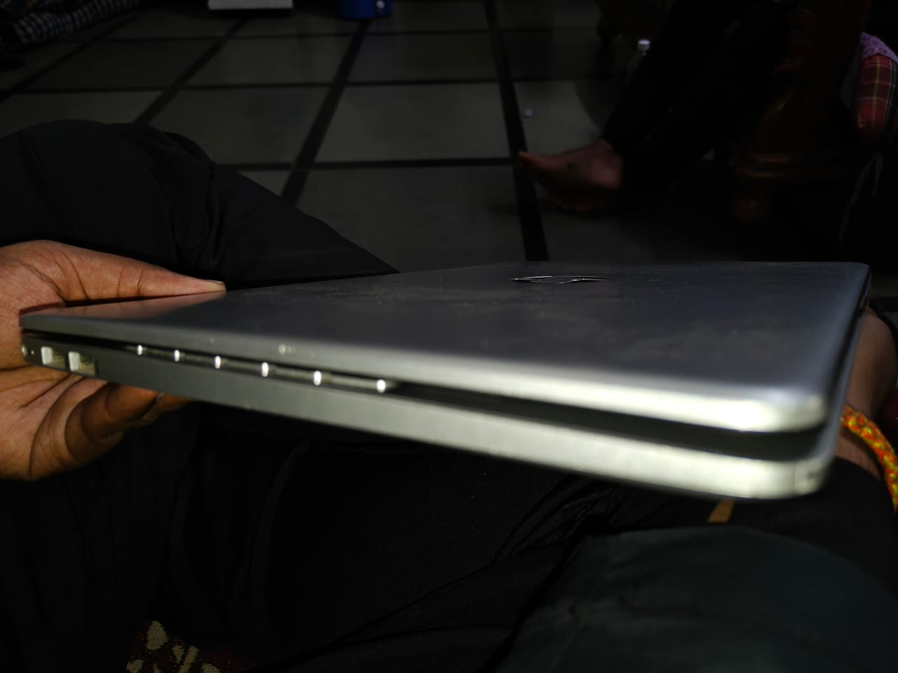 my laptop's hinge is not closing properly on the left side a... - HP ...