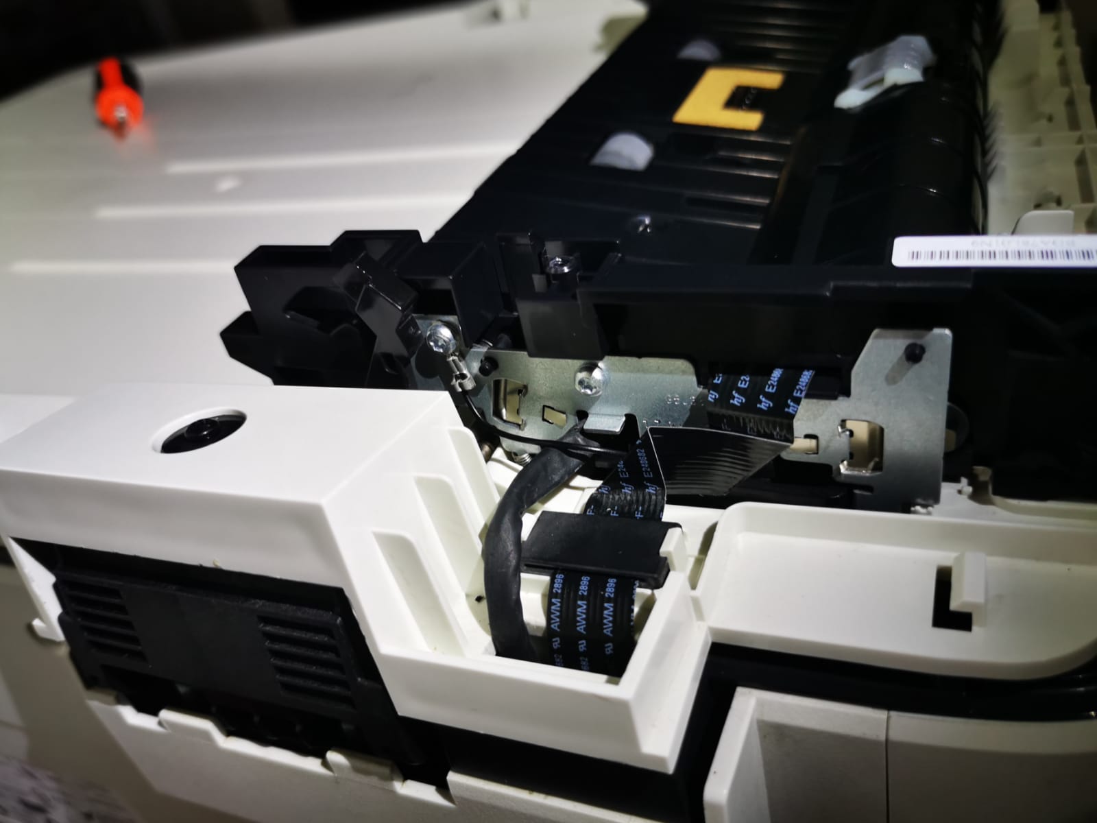 Does anyone know where this part goes? - HP Support Community - 9567398
