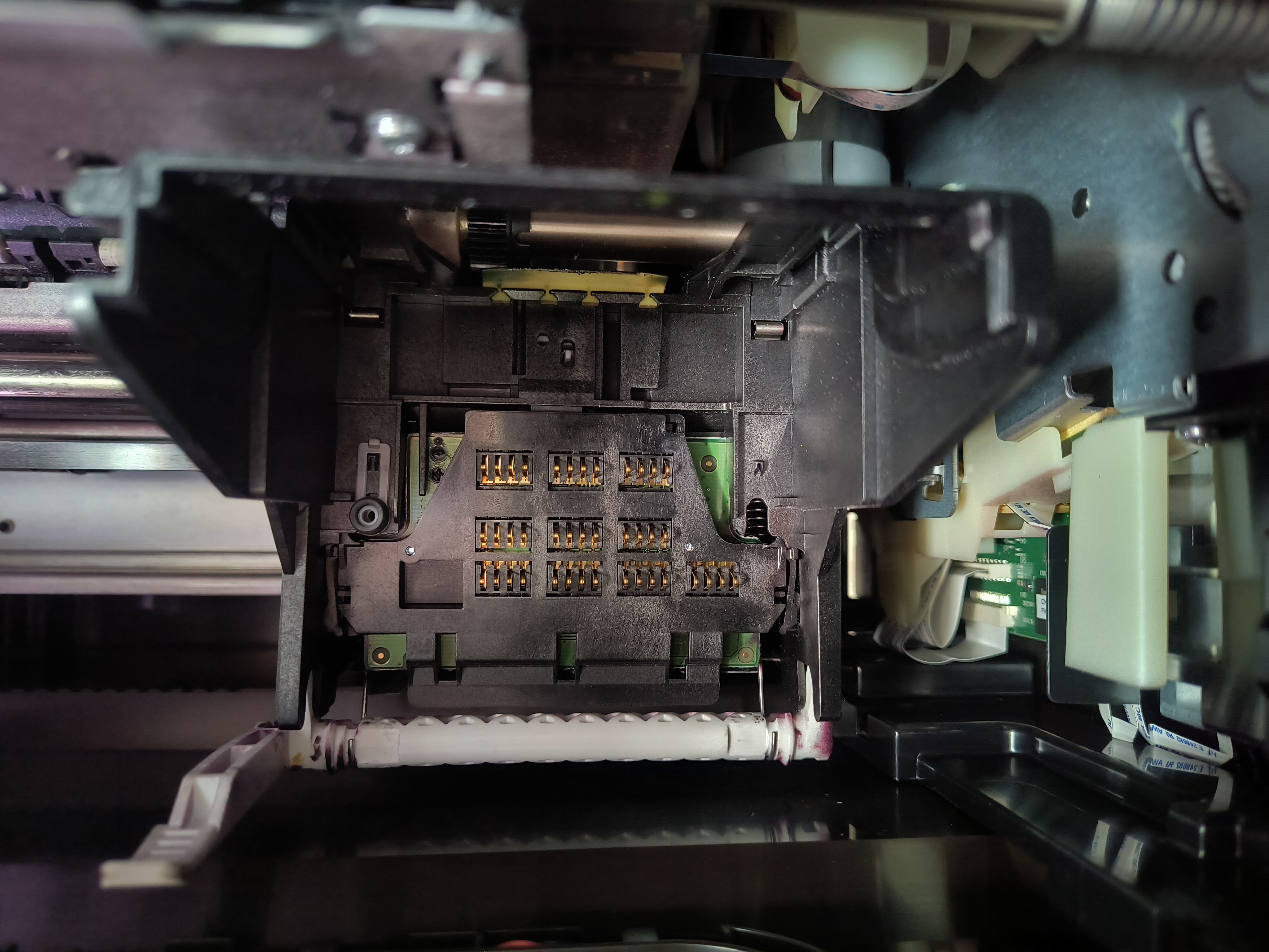 Solved: The HP Officejet Pro 8600 Plus printer keeps giving an ink s ...