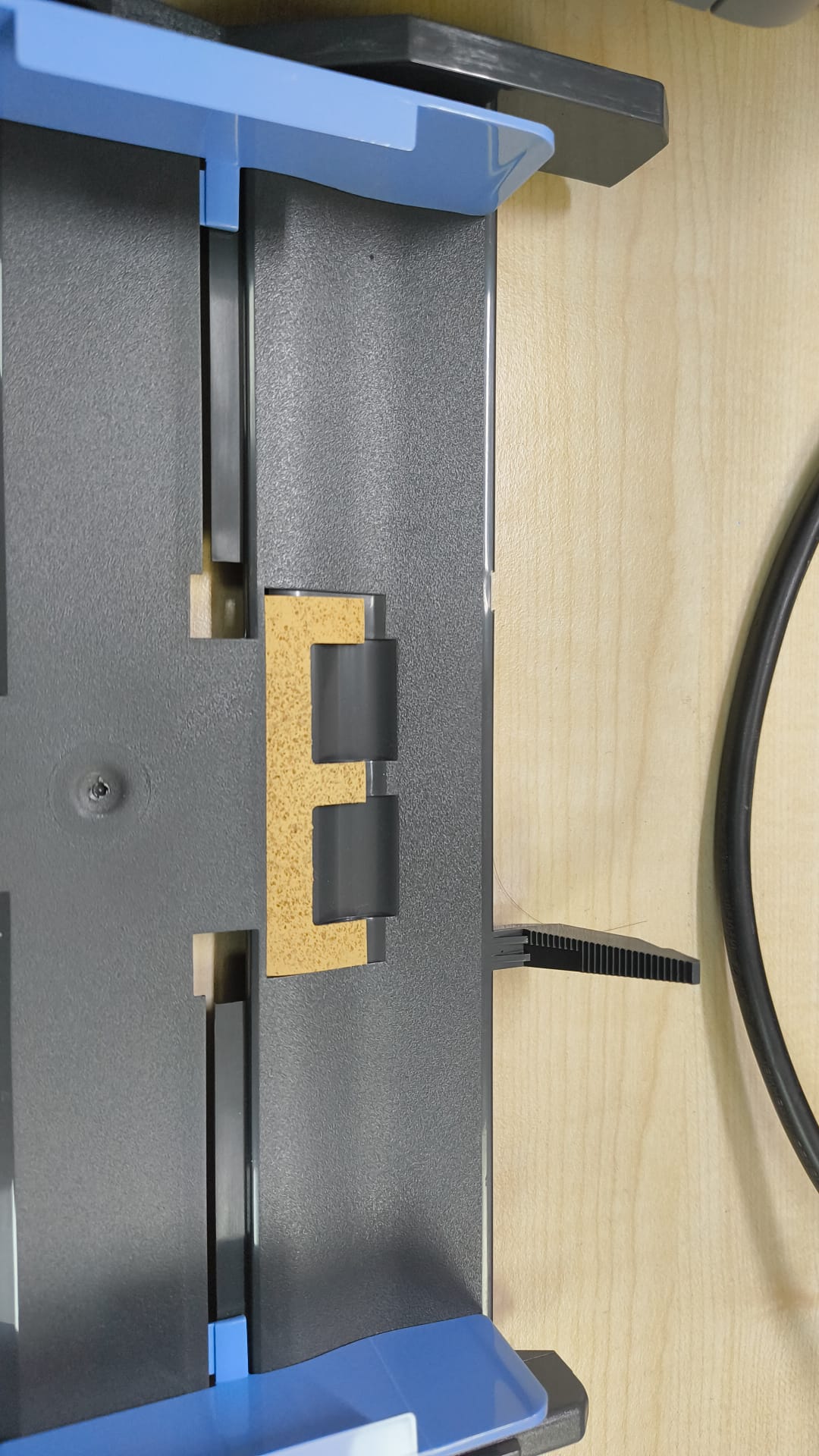 Size of a compnent - part of the tray - HP Support Community - 9594820