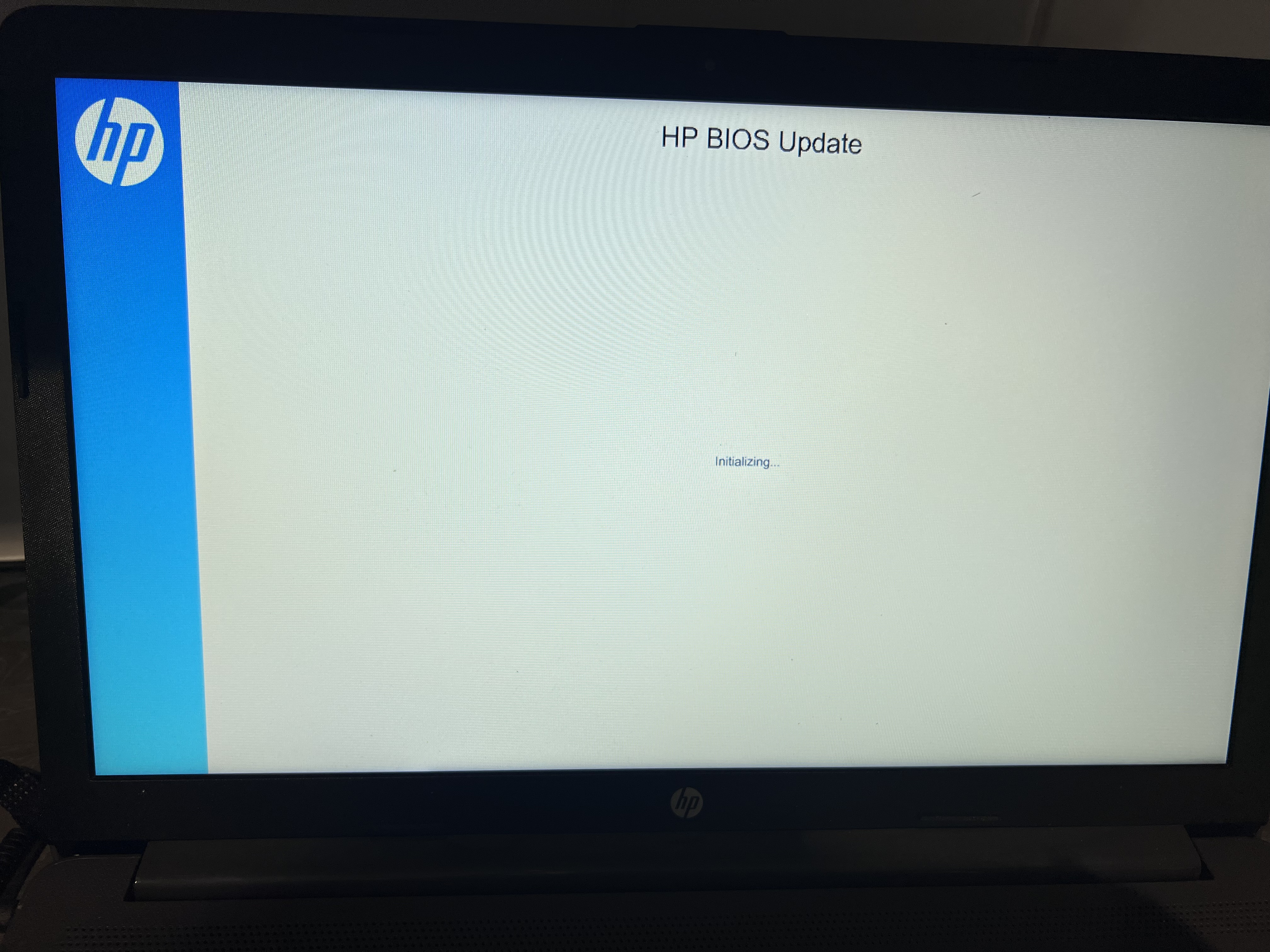 HP ProBook 635 Aero G7 (BIOS起動未確認) 今日のBIOSアップデート、マジでヤバい : r/computers