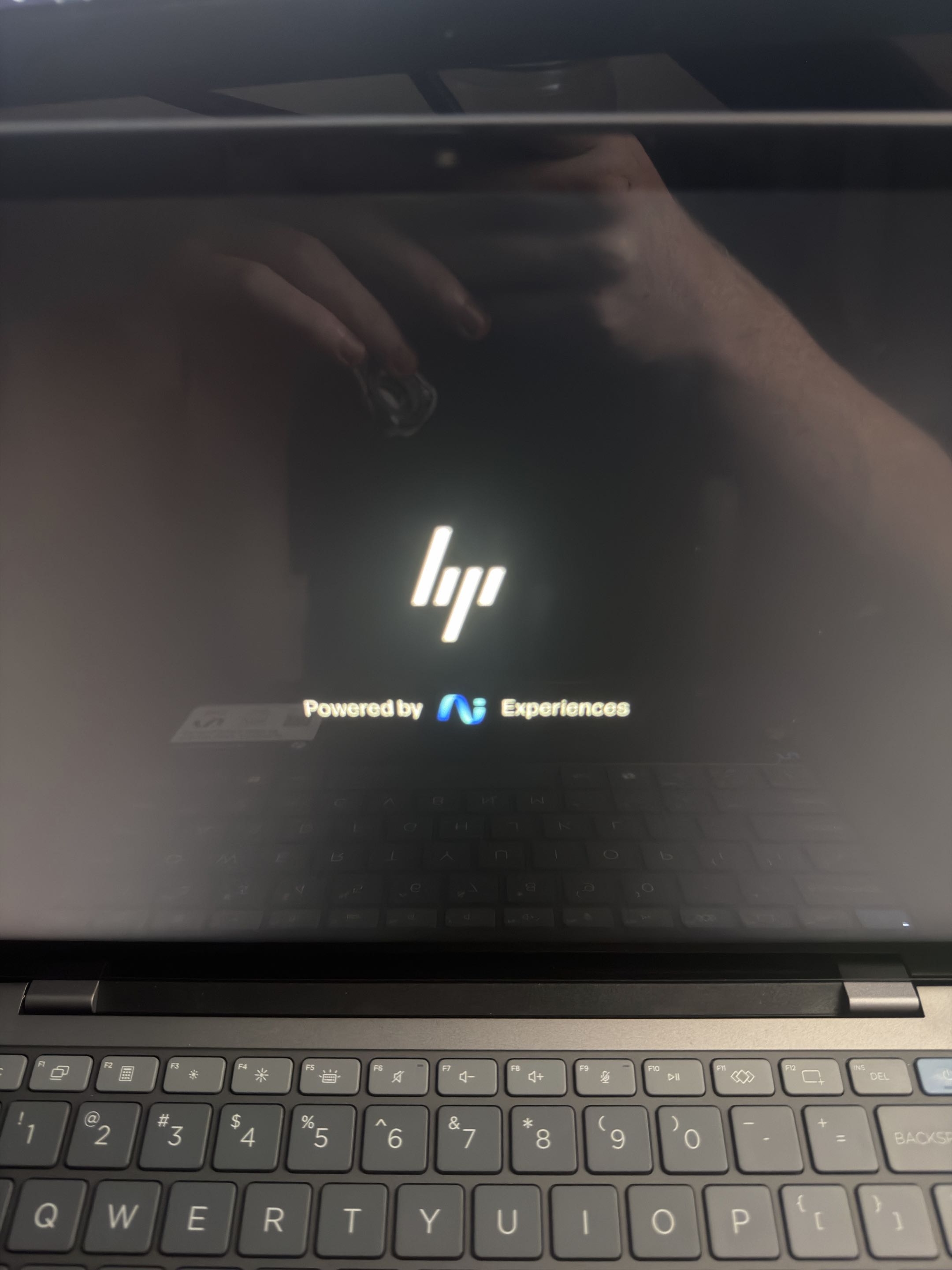 win 11 fresh install boot loop - HP Support Community - 9625907