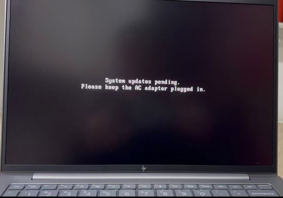 Solved: System updates pnding. Please keep ac adapter plugged in. - HP ...