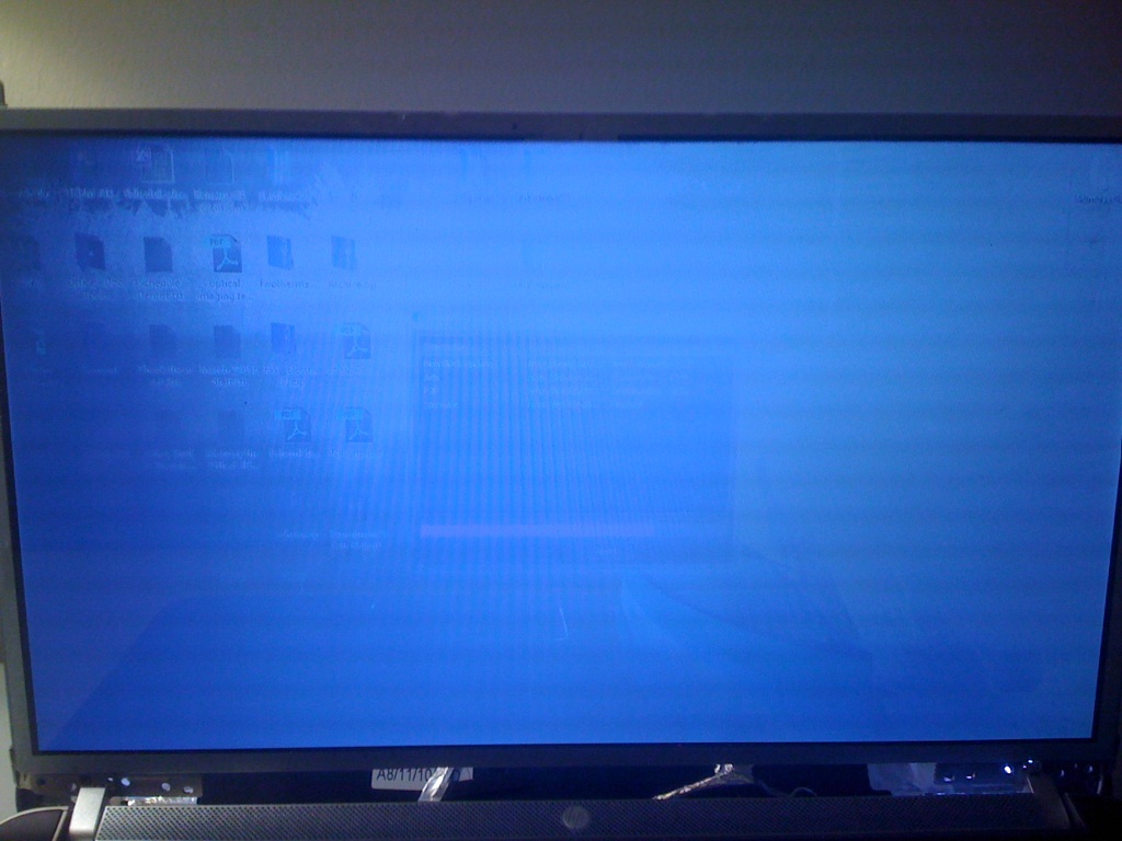 Screen Flicker then Fade Pavilion dv6t HP Support Forum 2432407